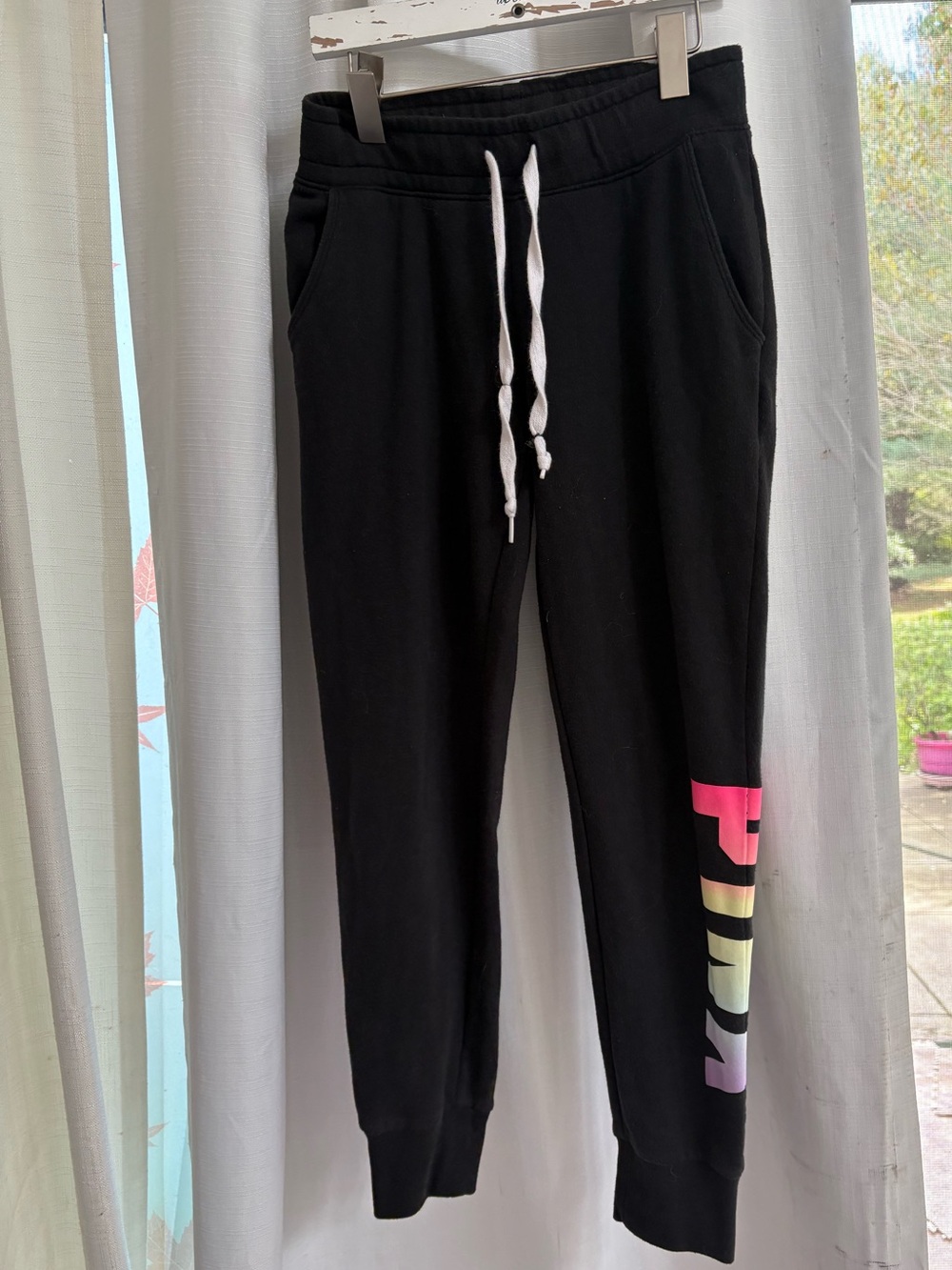 PINK Victoria's Secret Women's Black Everyday Lounge Jogger Rainbow Logo XS